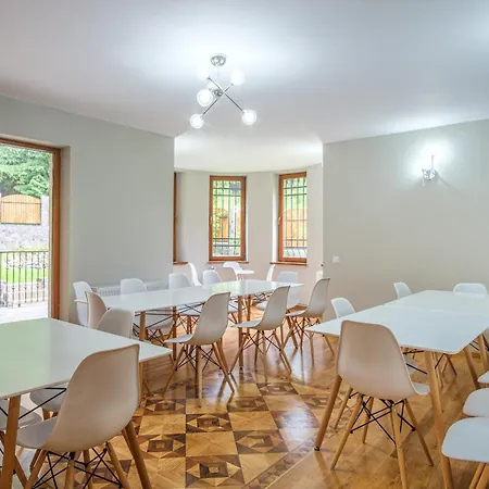 度假居 Castelul De Piatra